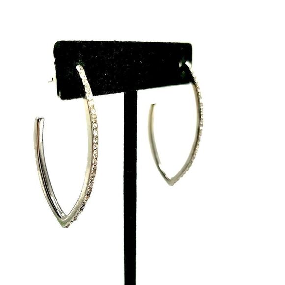 💝Silver Tone Half Hoop W/ Rhinestones Earrings - Picture 1 of 4